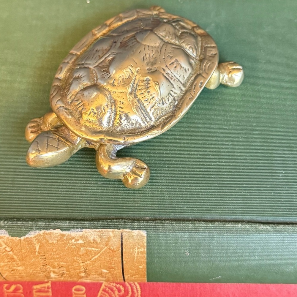 Vintage Brass Tortoise Turtle Secret Trinket Box w Hinged Lid